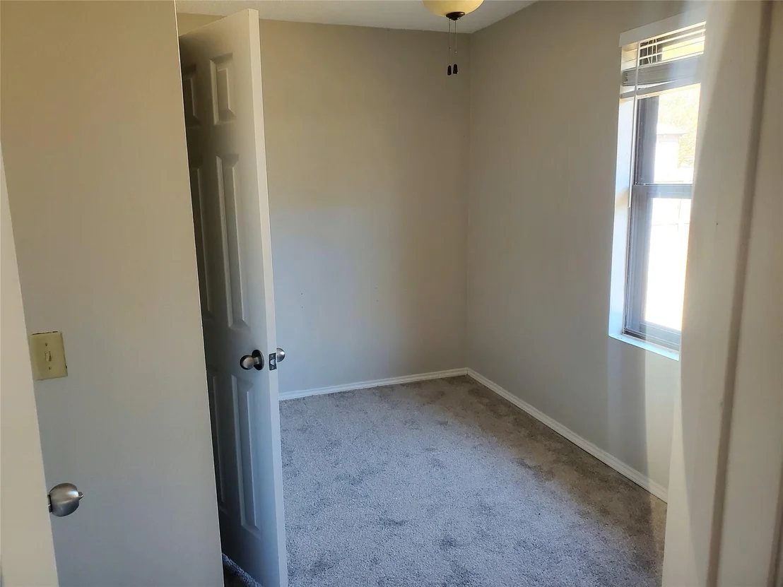 Photo of 1504 Dove Haven DR