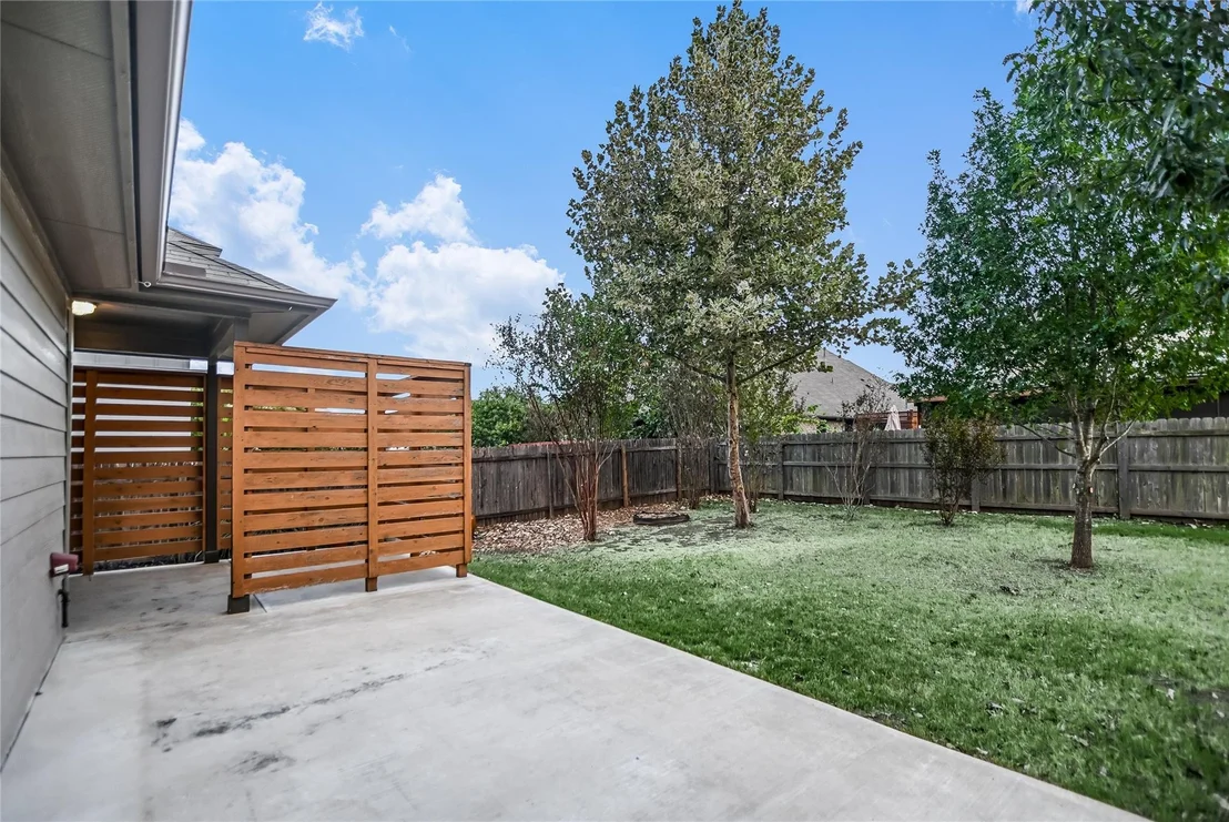 Photo of 1913 Gabrielles WAY