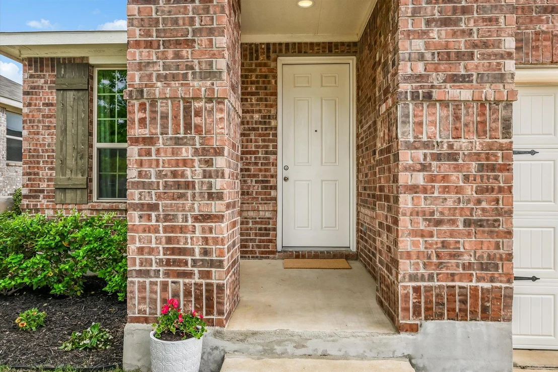 Photo of 1504 William Bee DR