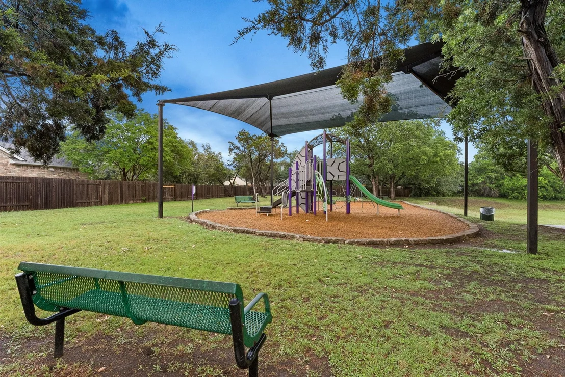 Photo of 1205 Heppner DR