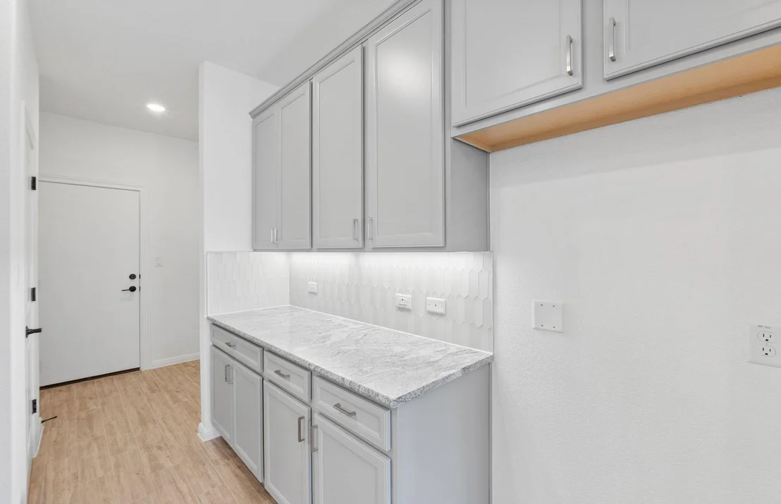 Photo of 2905 Zuni PATH