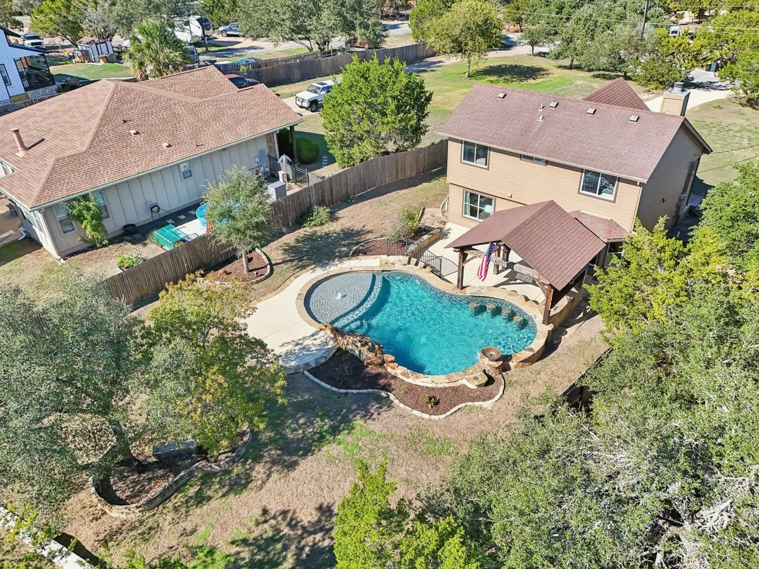Photo of 840 Scenic CIR