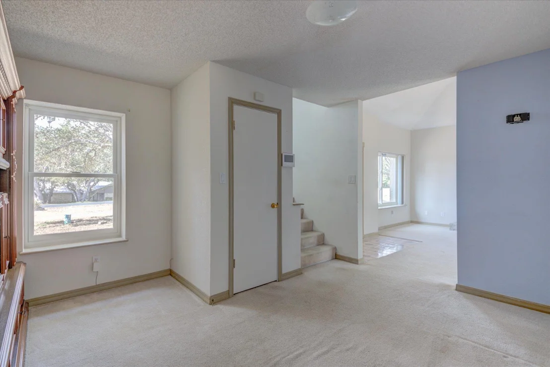 Photo of 9402 Claxton DR