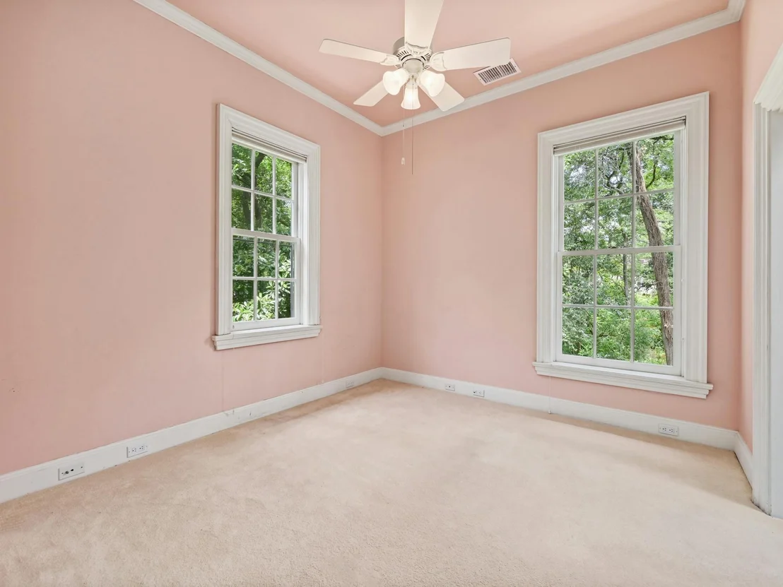 Photo of 3501 Hampton RD