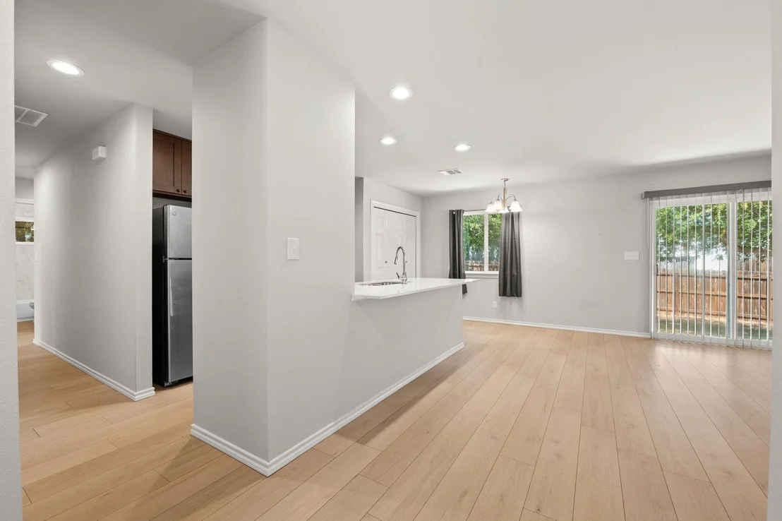 Photo of 112 Brianna CIR