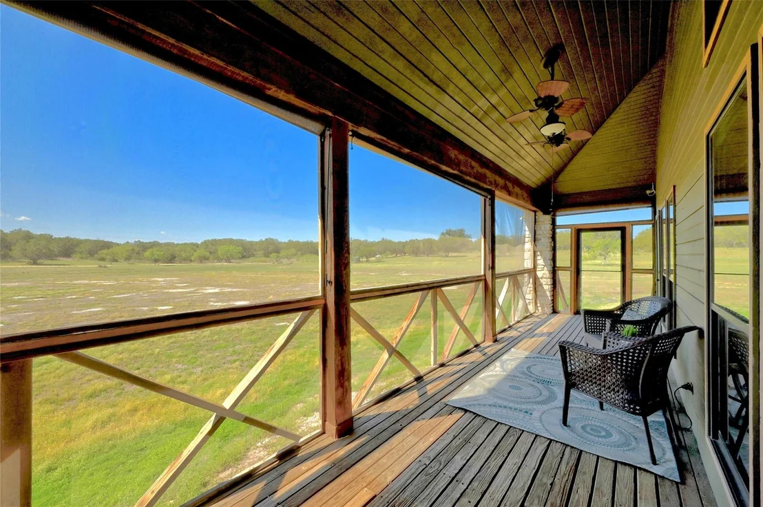 Photo of 111 Ridge Harbor DR