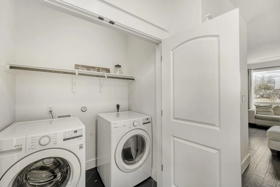 Photo of 125 Irene ST