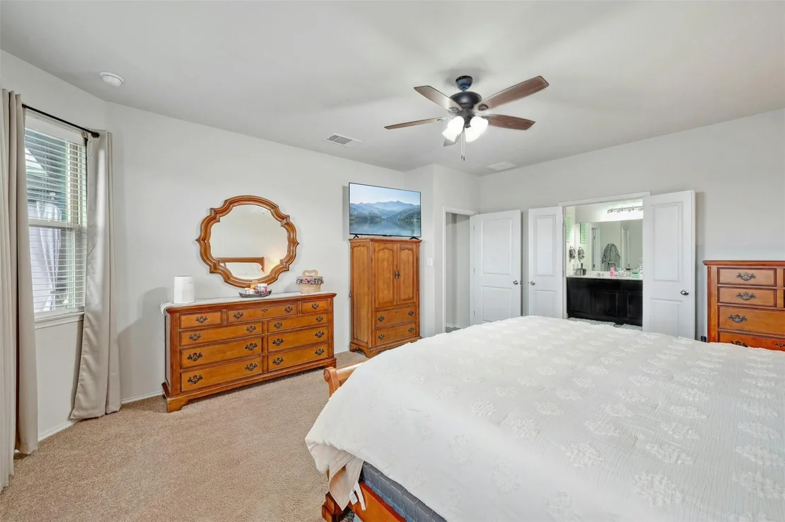 Photo of 541 Blue Oak BLVD
