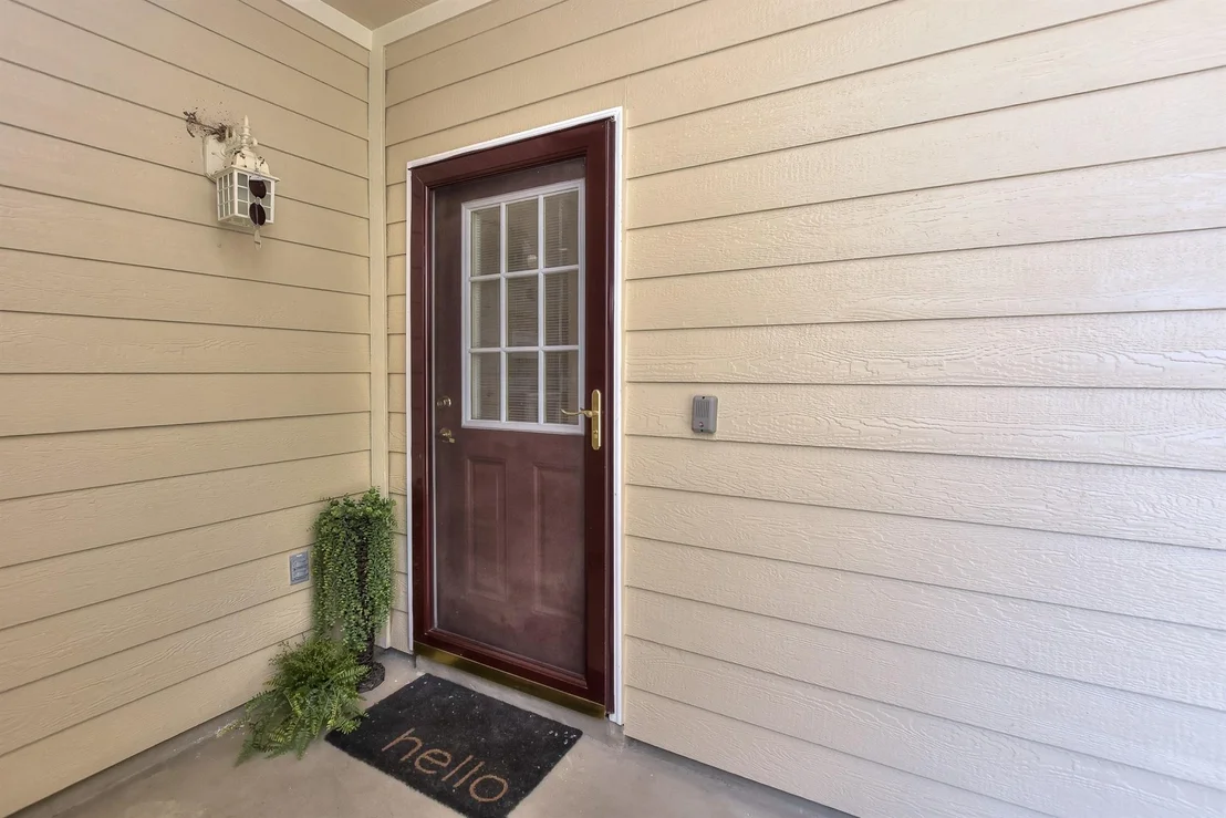 Photo of 221 Bonham LOOP