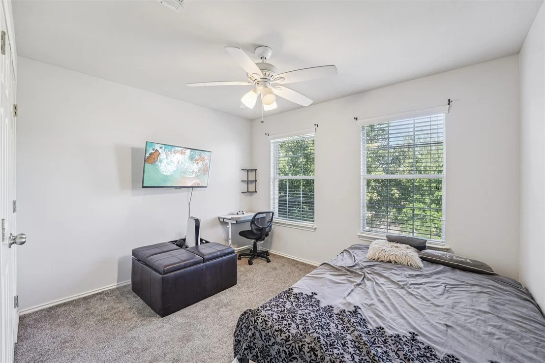 Photo of 2301 Ambling TRL