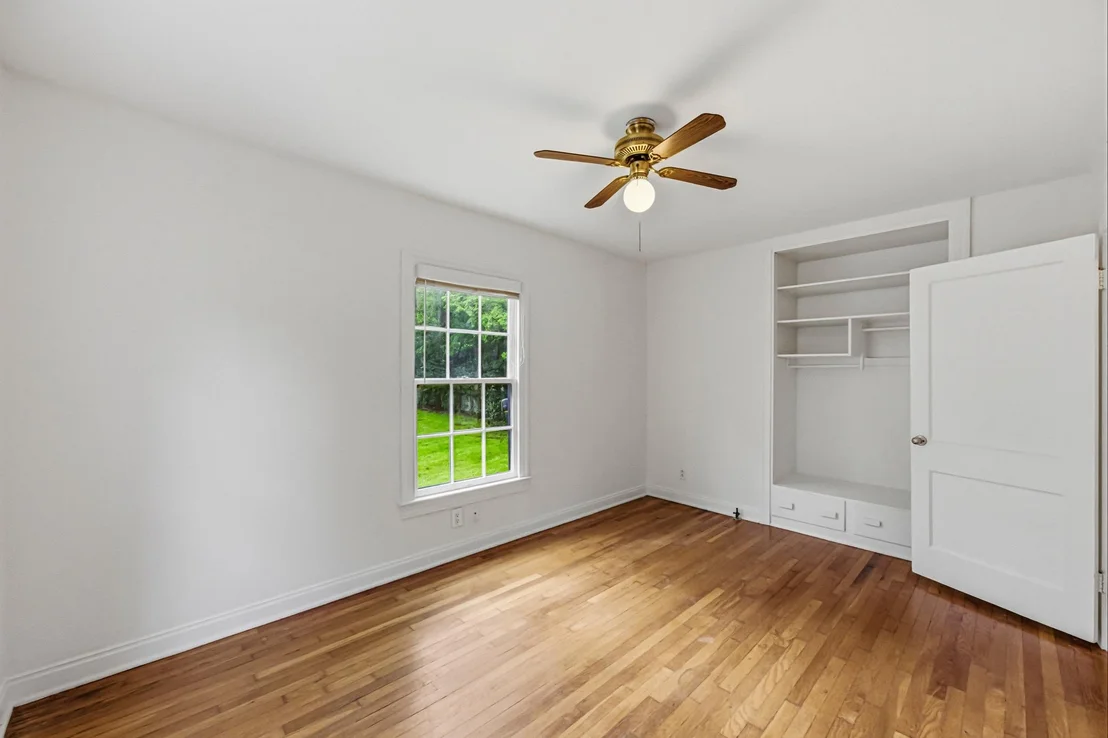 Photo of 5707 Joe Sayers Ave