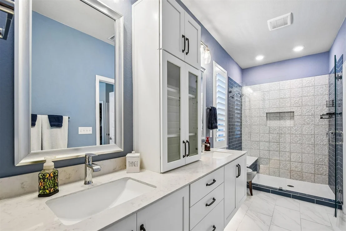 Photo of 13500 Leaton CV
