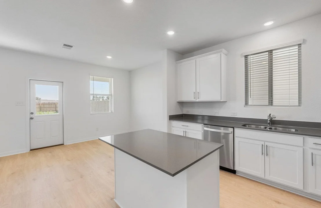 Photo of 736 Rubber Tree WAY