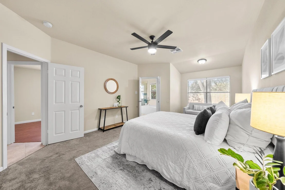 Photo of 9326 Lightwood LOOP