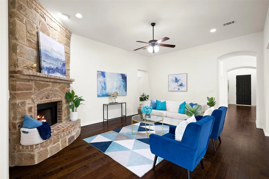 Photo of 425 Catalina LN