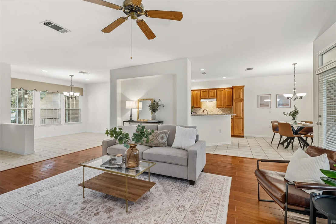 Photo of 112 Vinca DR