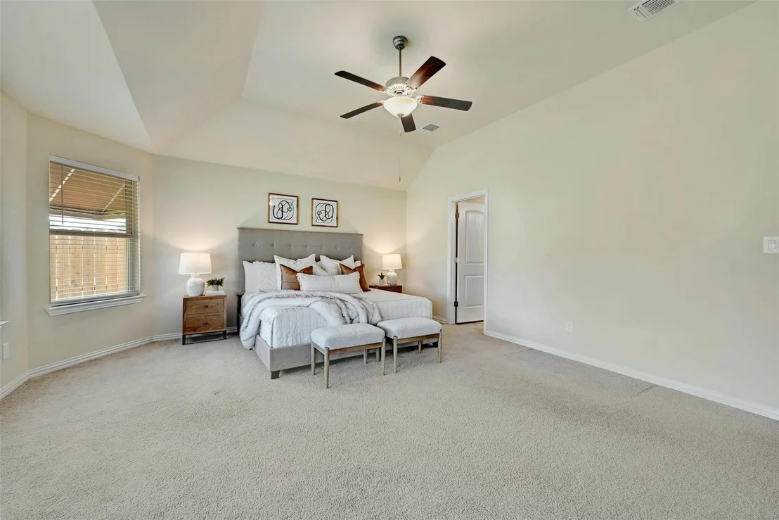 Photo of 638 Stonewood LN
