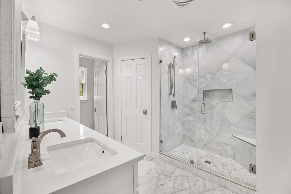 Photo of 5006 Trail West DR