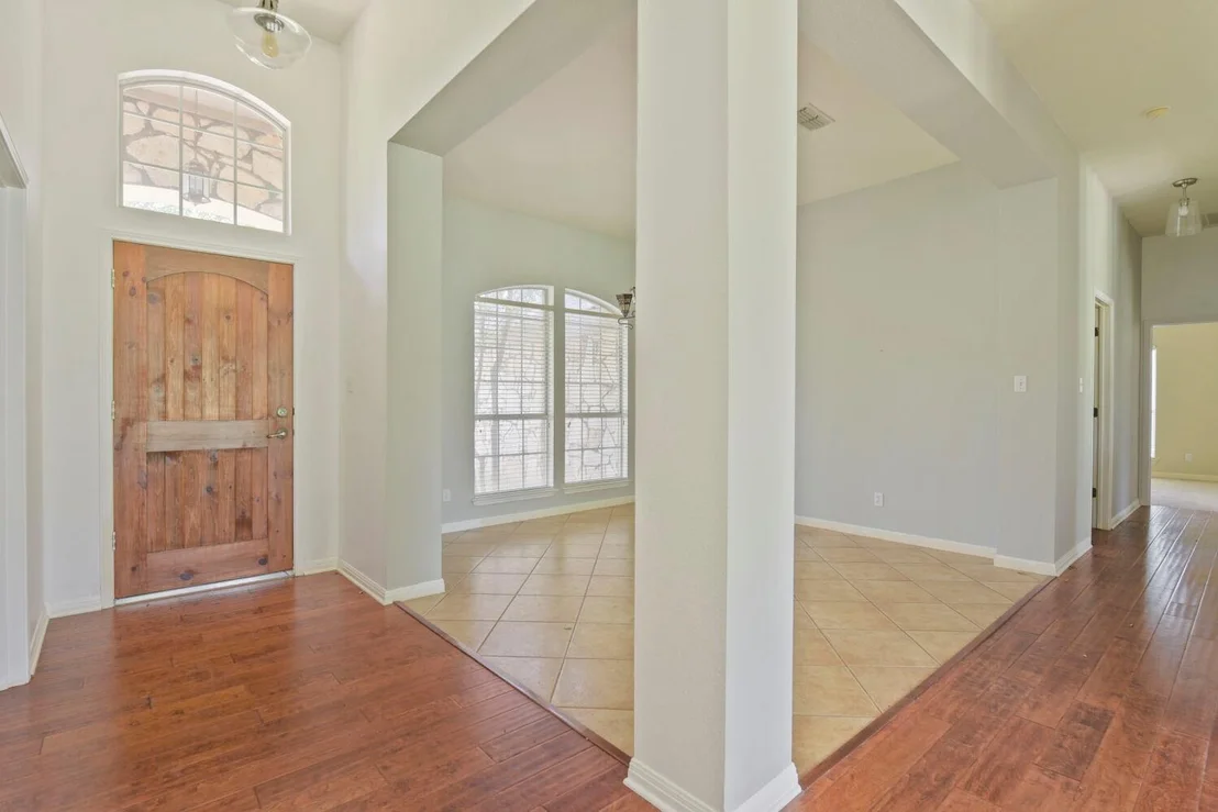 Photo of 330 Humphrey DR