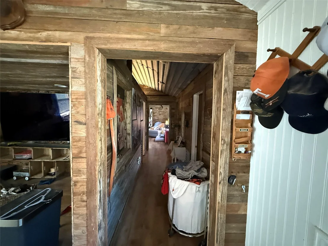 Photo of 3998 2341 RD