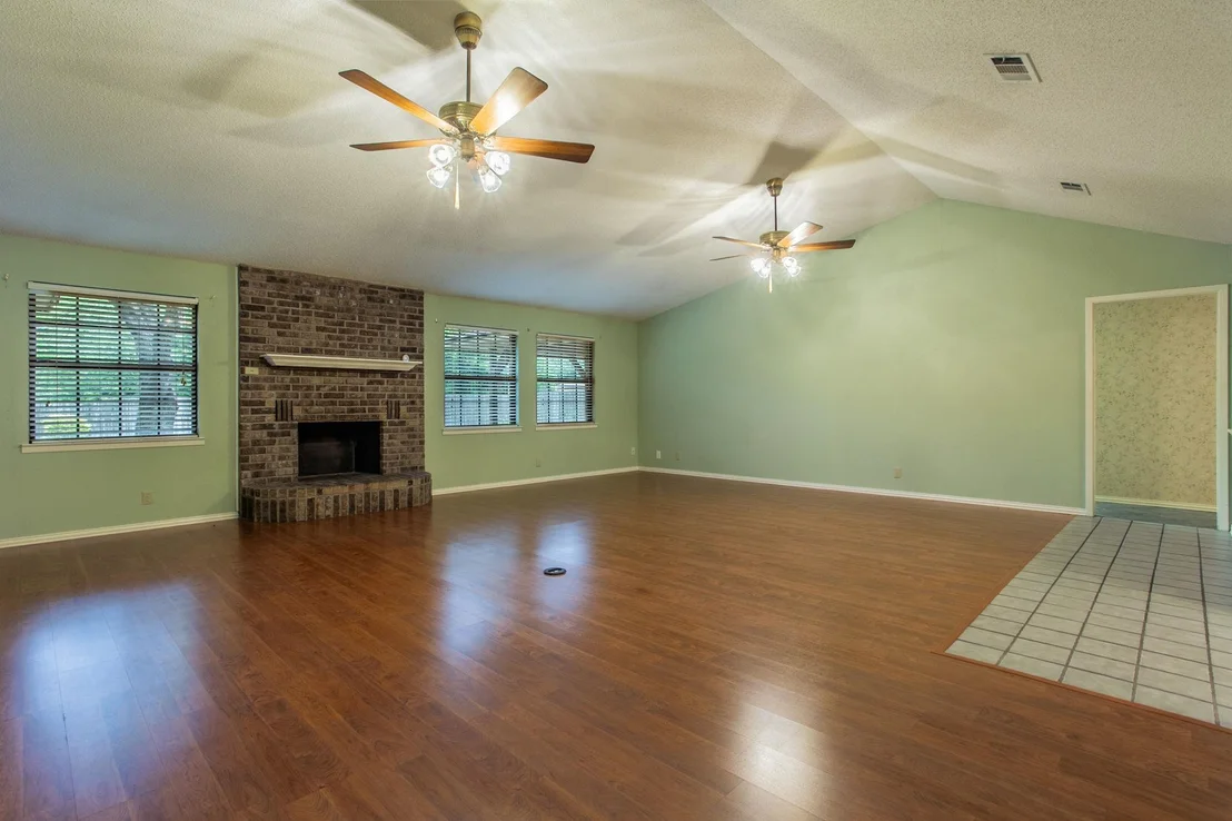Photo of 3502 Elm DR