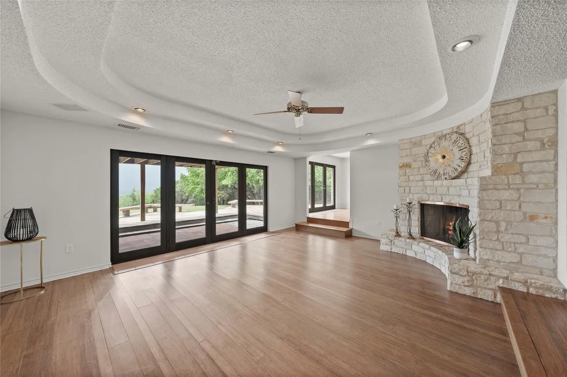 Photo of 11105 Highview DR