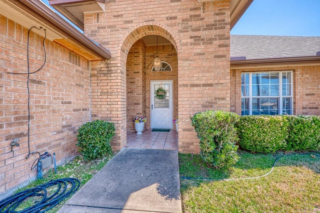 Photo of 1101 Impala DR