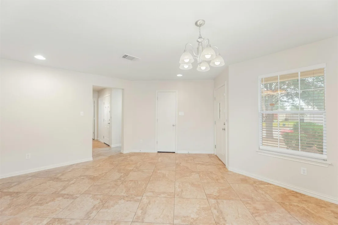 Photo of 18412 Sunhaven CV