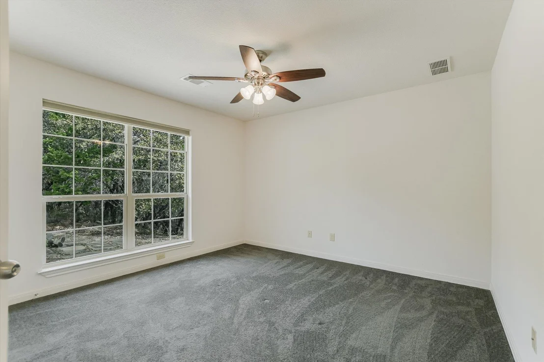Photo of 851 Stone Mountain DR