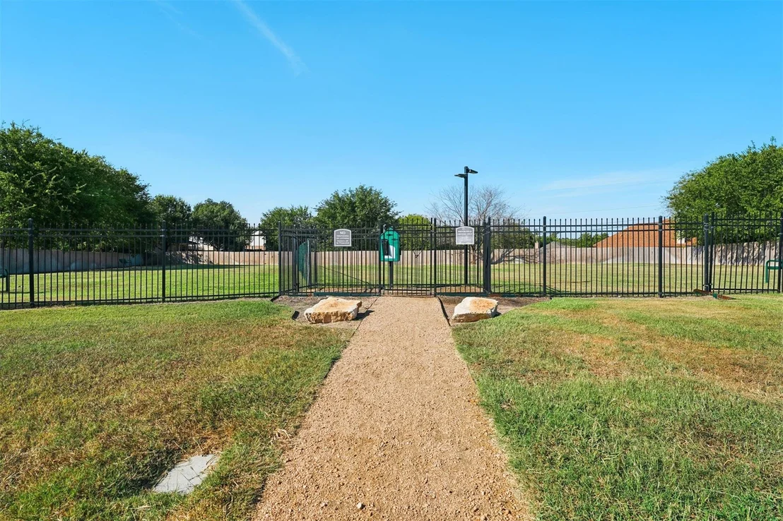 Photo of 1505 Tea Leaf DR