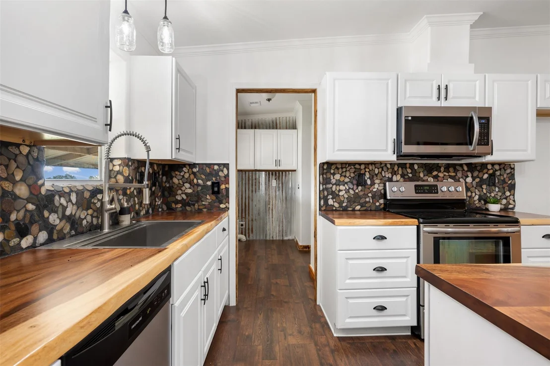 Photo of 9854 County Road 272