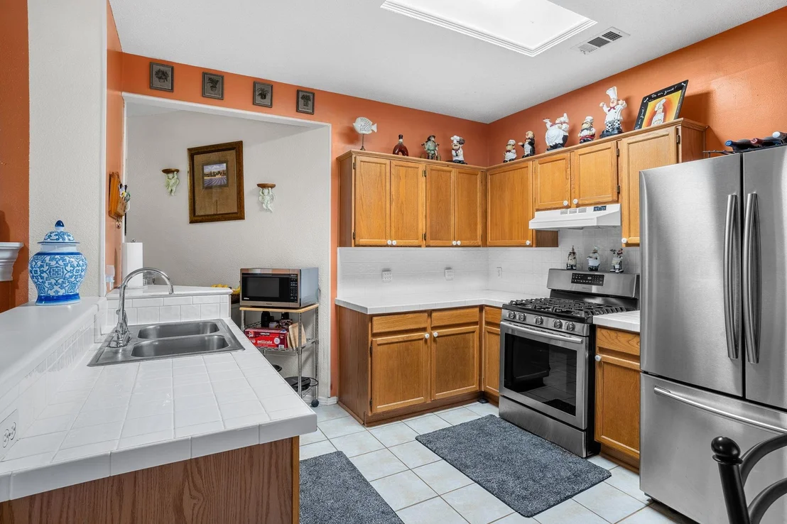 Photo of 1121 Black Locust DR