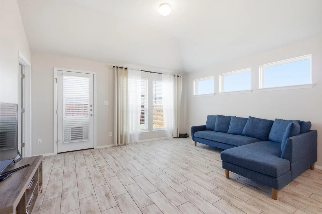 Photo of 269 Gaida LOOP