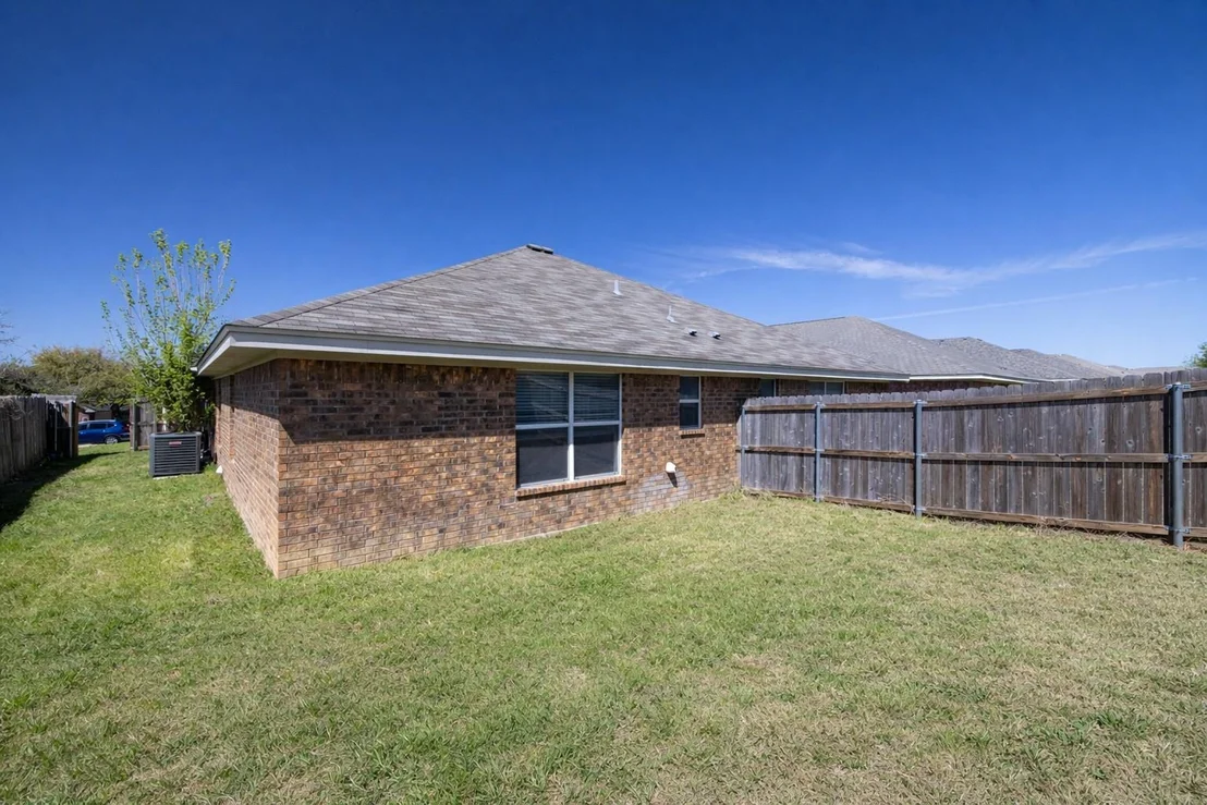 Photo of Unit AB at 515 Olaf DR