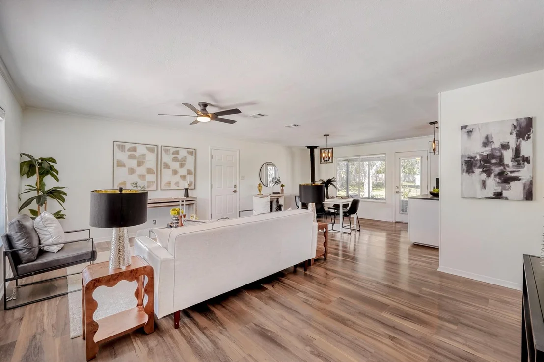 Photo of 5601 Oak BLVD