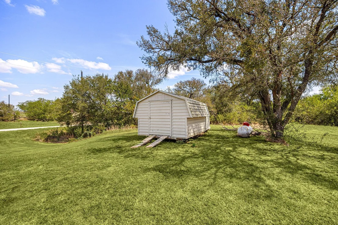 Photo of 550 County Road 471