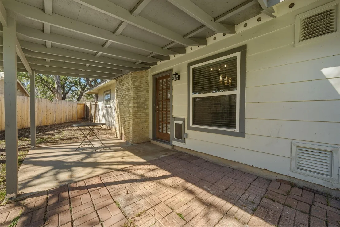 Photo of 2303 Harwick DR