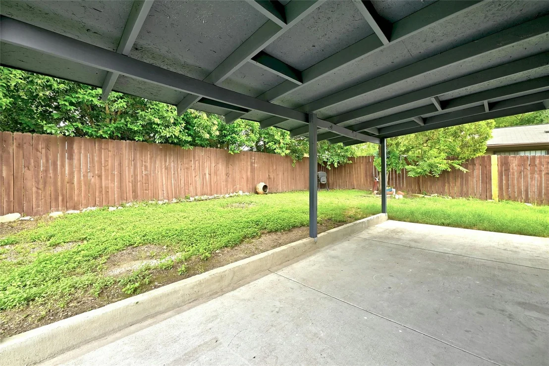 Photo of 7007 Carwill DR