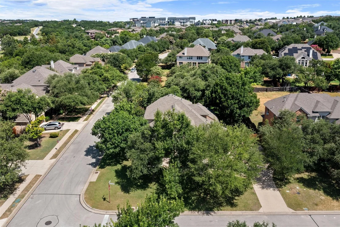 Photo of 101 Monarch LN