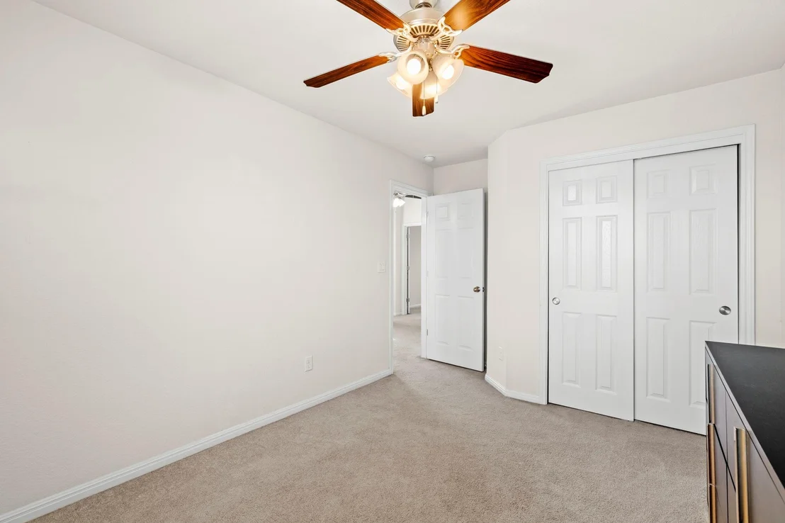 Photo of 105 Lewisville LN