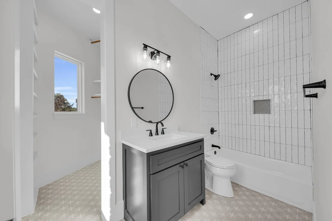 Photo of 101 Silver Way