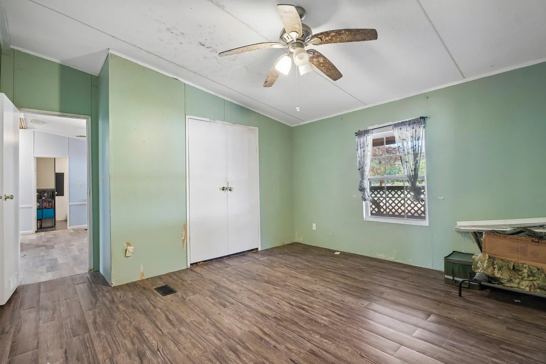 Photo of 664 Hidden Oaks DR
