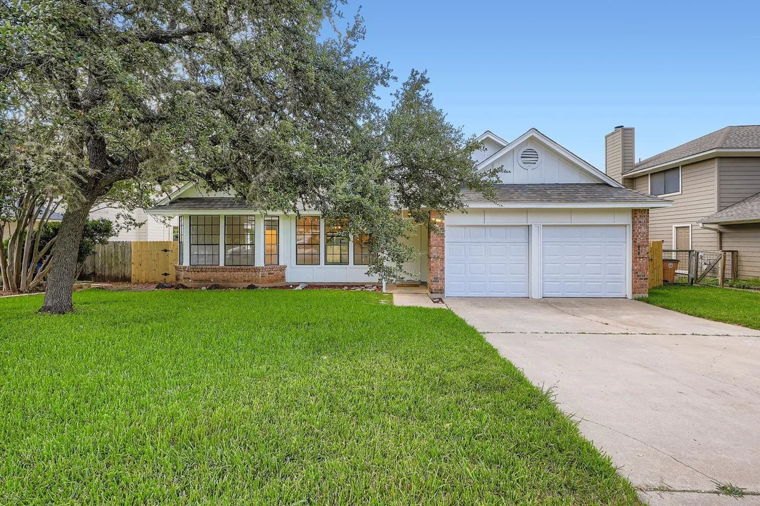 Photo of 5813 Abilene TRL