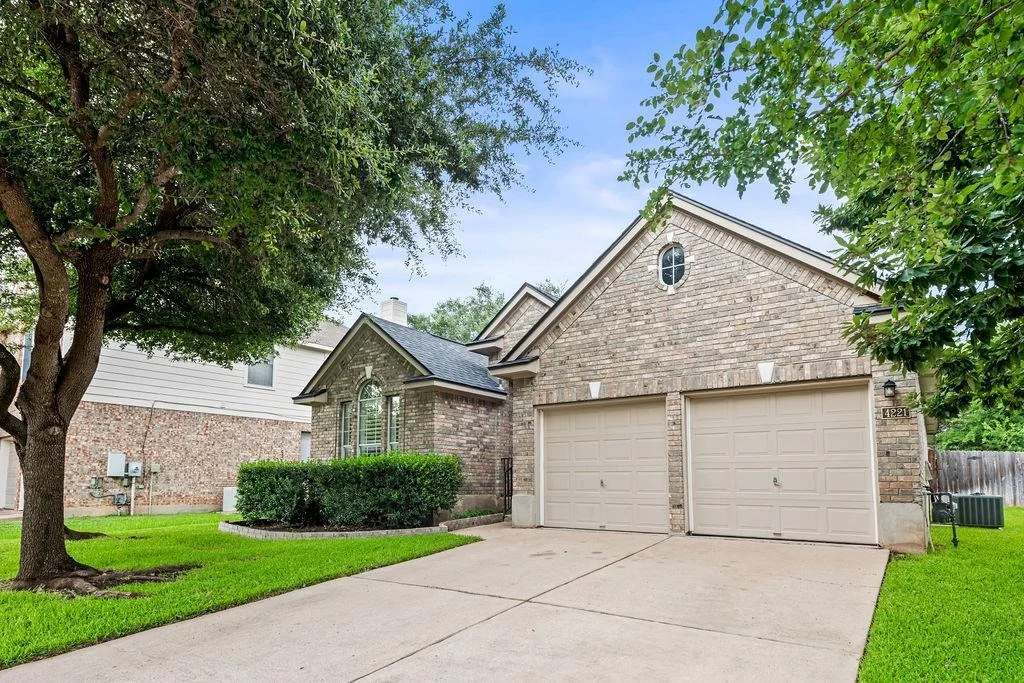 Photo of 4221 N Summercrest LOOP