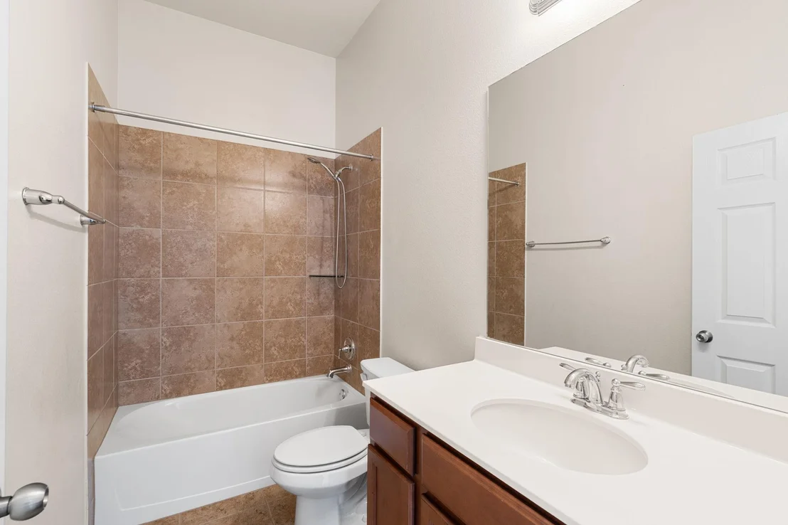 Photo of 428 Parkfield LN