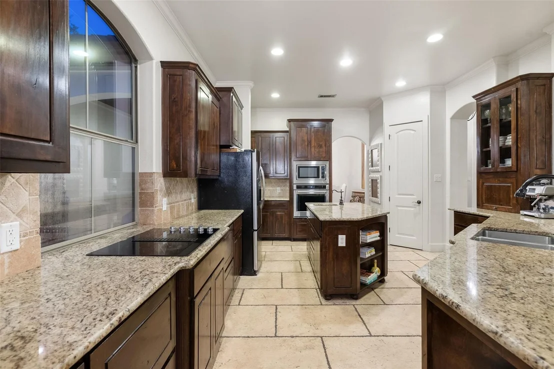 Photo of 18 Hedgebrook WAY