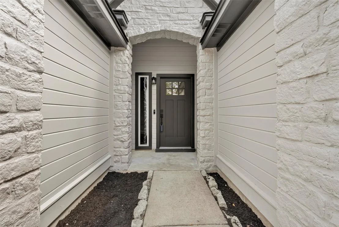 Photo of 10421 Cayuse CV
