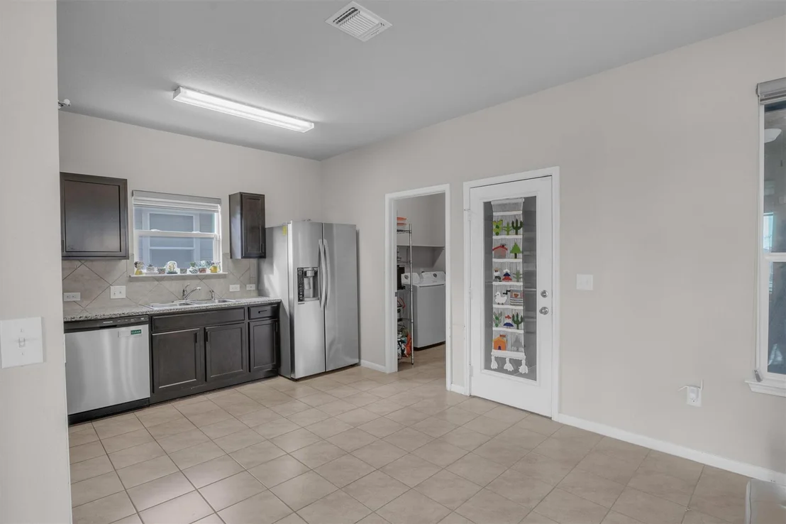 Photo of 10104 Lampton LN
