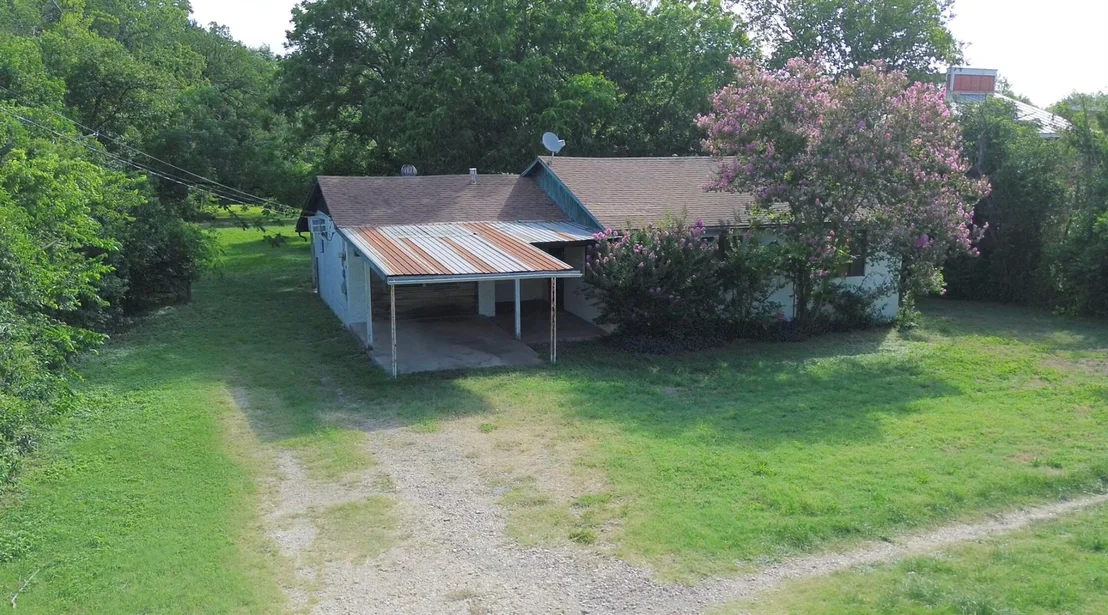 Photo of 1806 Fortview RD