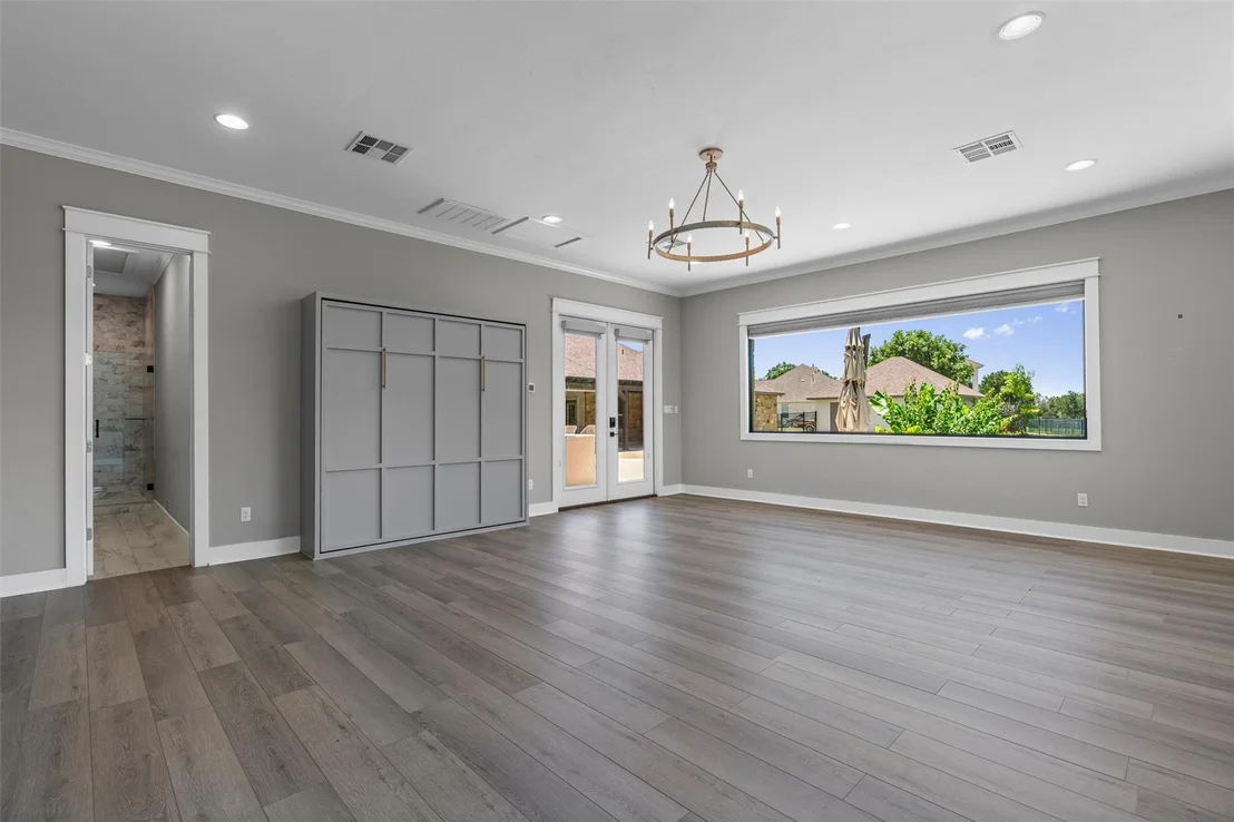 Photo of 152 Whitney Woods CIR